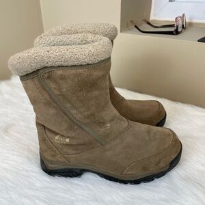 Sorel Tan “water fall”Winter Boots with Thinsulate Lining 7.5